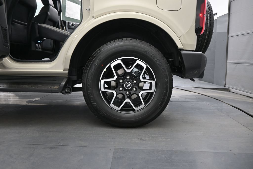 New 2026 Ford Bronco Outer Banks AWD/4WD image 22