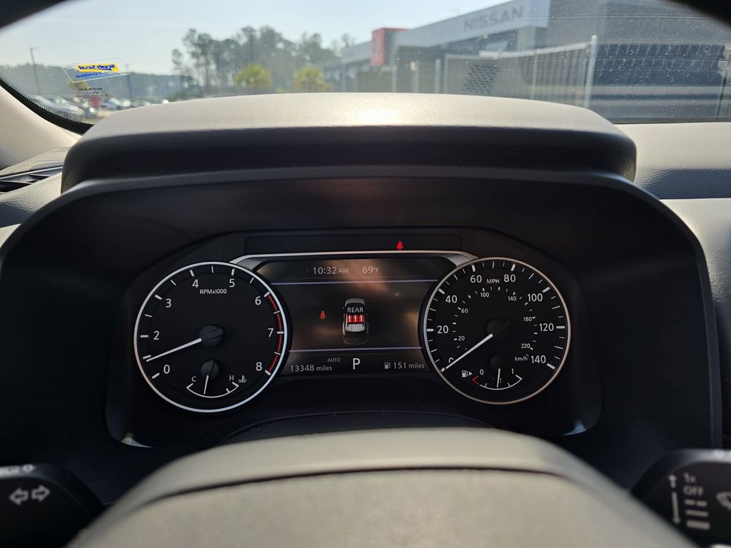 Used 2025 Nissan Rogue SV image 23