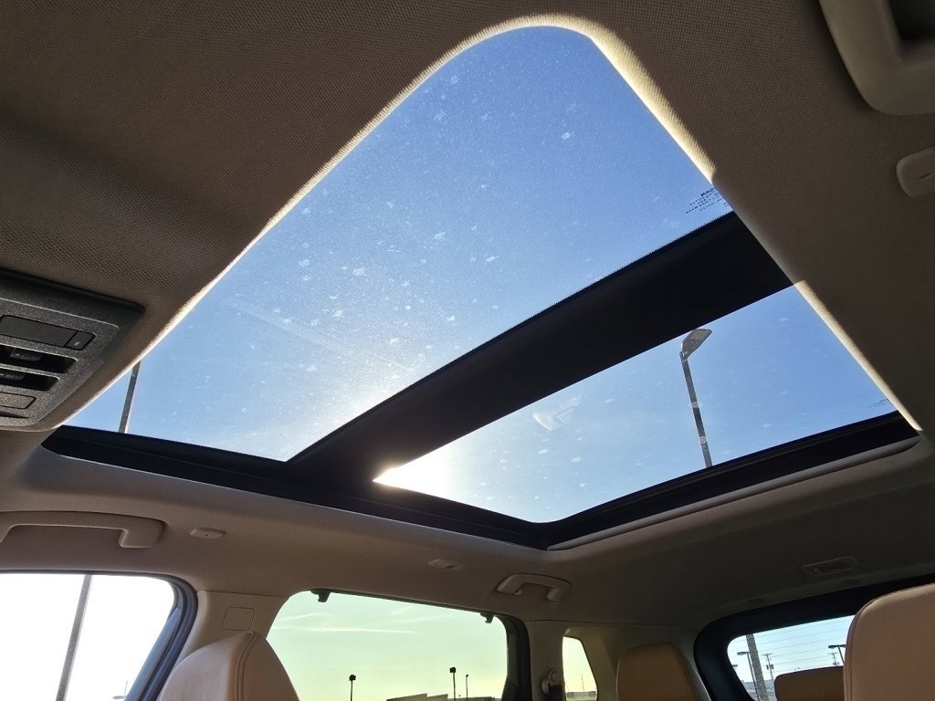 Certified 2023 Nissan Rogue Platinum w/ Platinum Premium Package image 4