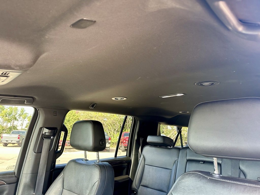 Used 2021 Chevrolet Suburban LT image 29