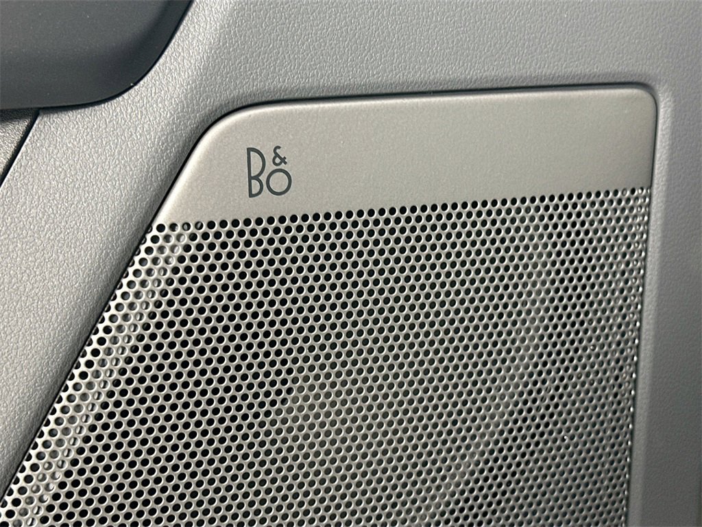 New 2025 Ford F150 Lightning Flash image 20