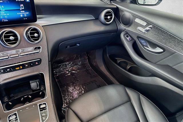 Used 2022 Mercedes-Benz GLC 300 4MATIC image 22