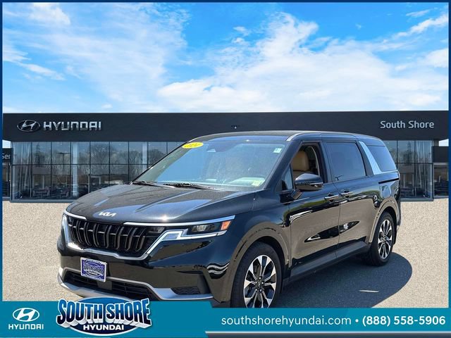 Used 2024 Kia Carnival EX FWD image 4