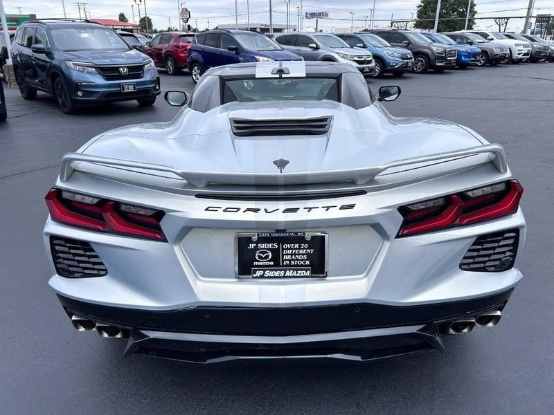 Used 2021 Chevrolet Corvette Stingray Premium Conv w/ Z51 Performance Package image 6