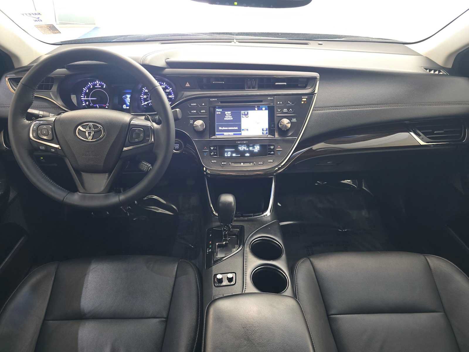 Used 2015 Toyota Avalon XLE Touring FWD image 10
