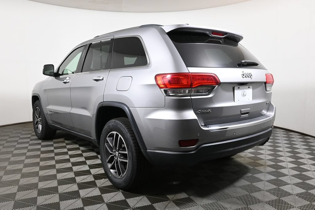Used 2017 Jeep Grand Cherokee Limited AWD/4WD image 5