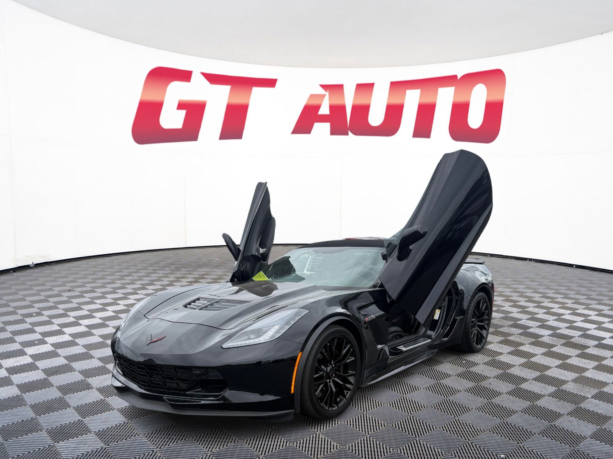 Used 2017 Chevrolet Corvette Z06 RWD image 3
