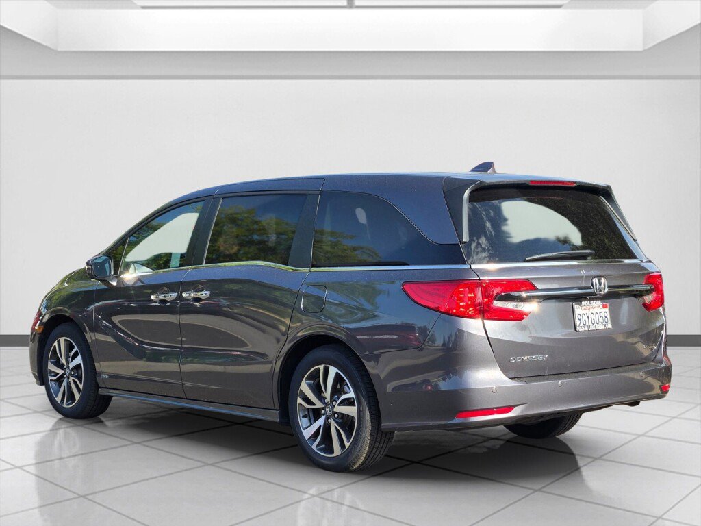 Certified 2023 Honda Odyssey Touring image 7