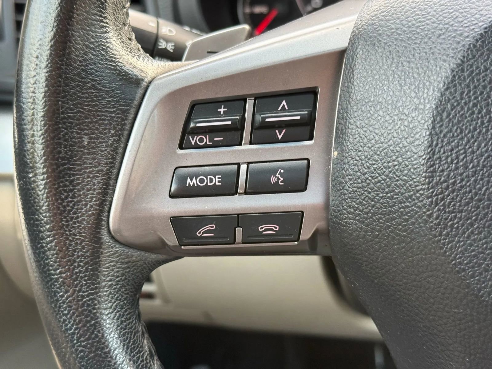 Used 2013 Subaru Legacy 2.5i Premium w/ All-Weather Pkg + Moonroof image 22