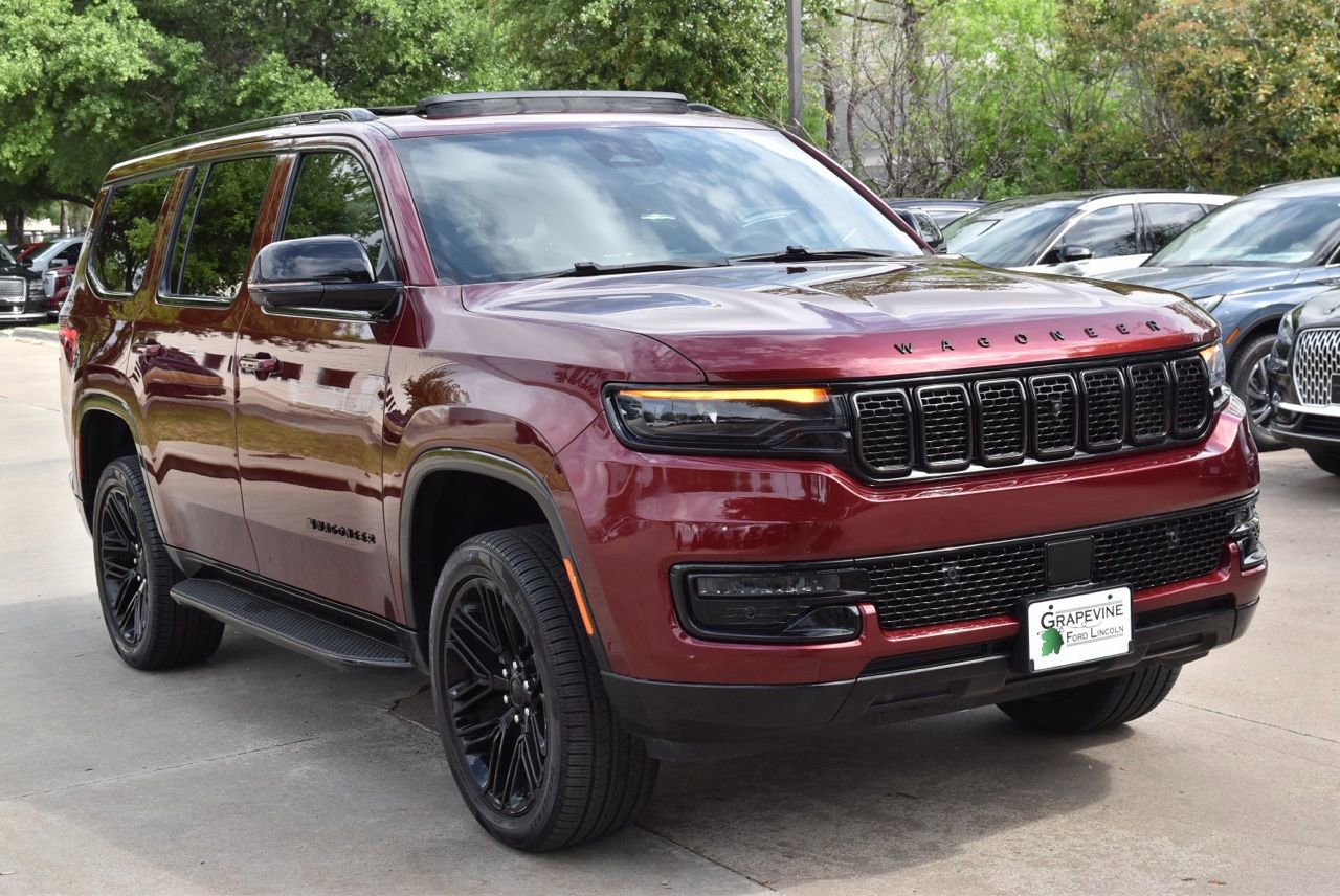 Used 2024 Jeep Wagoneer Series II w/ Convenience Group I image 4