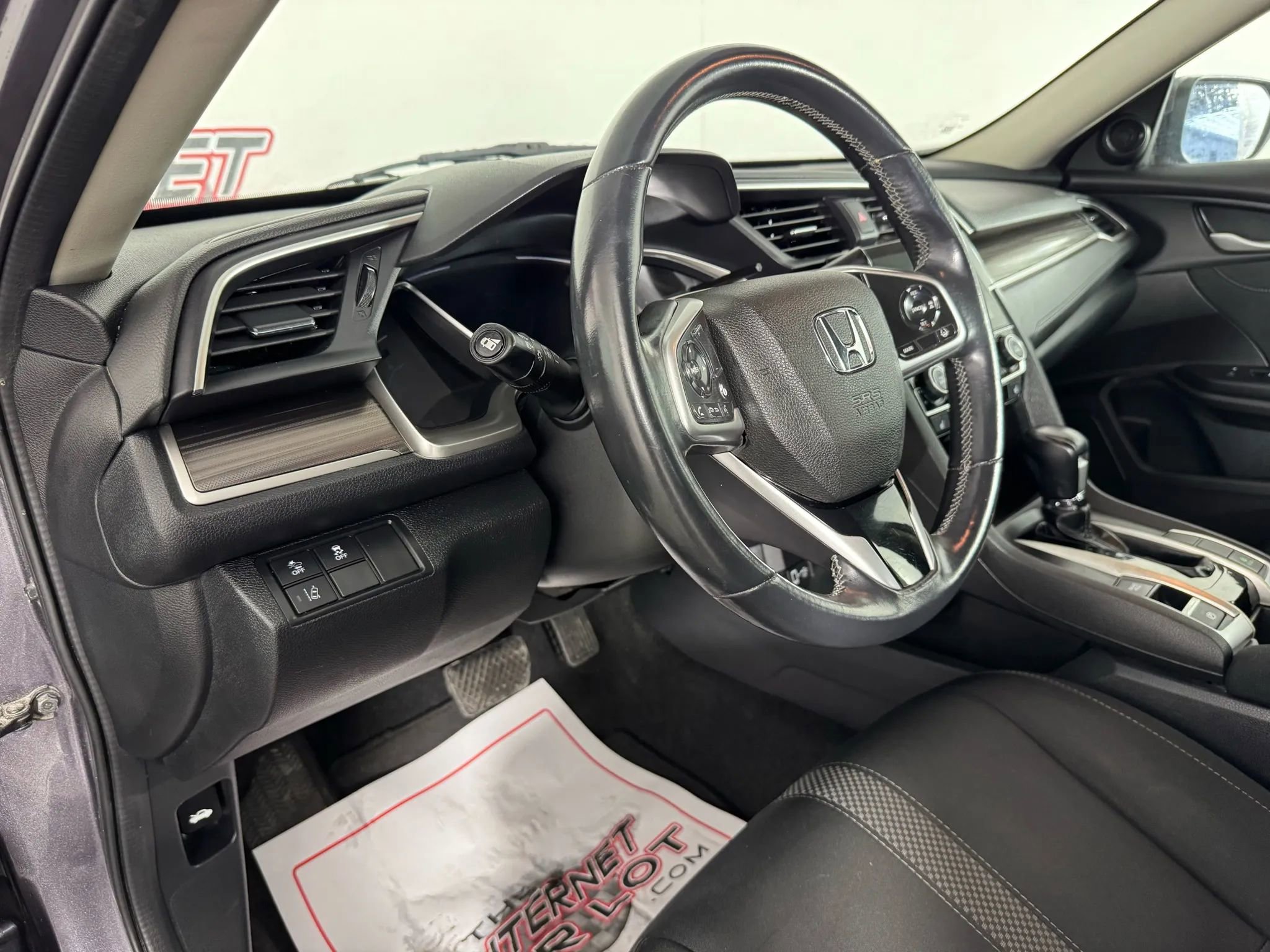 Used 2020 Honda Civic EX image 10