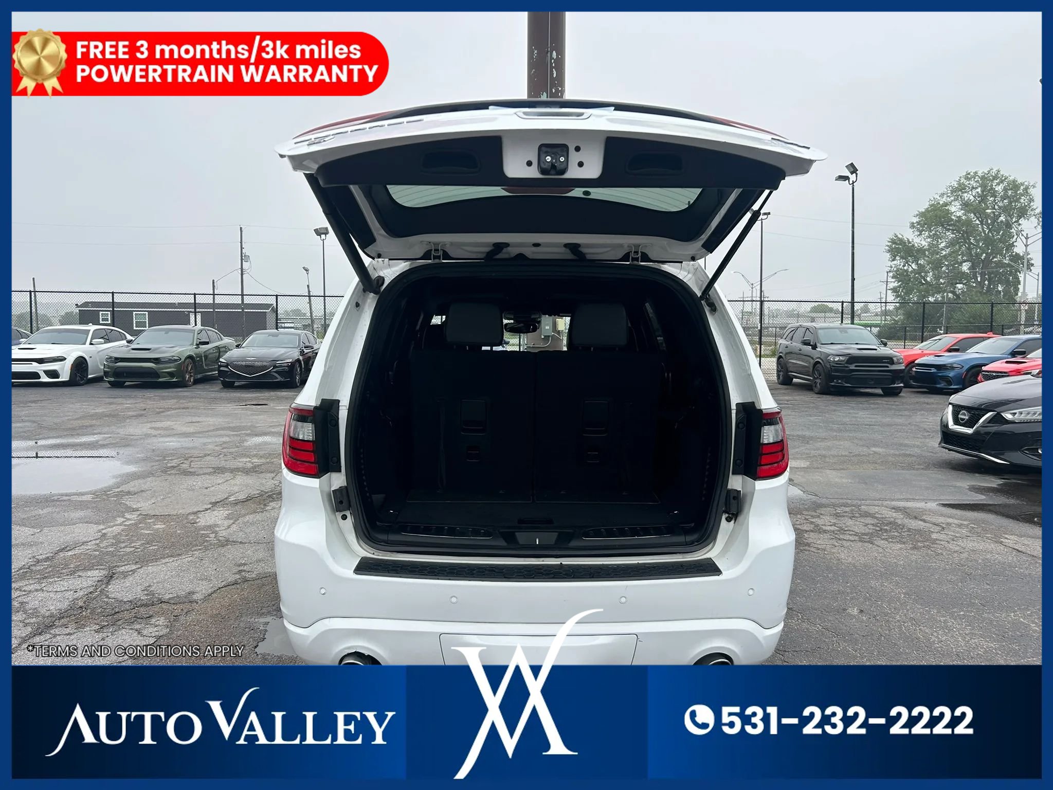 Used 2018 Dodge Durango R/T w/ Technology Group AWD/4WD image 18