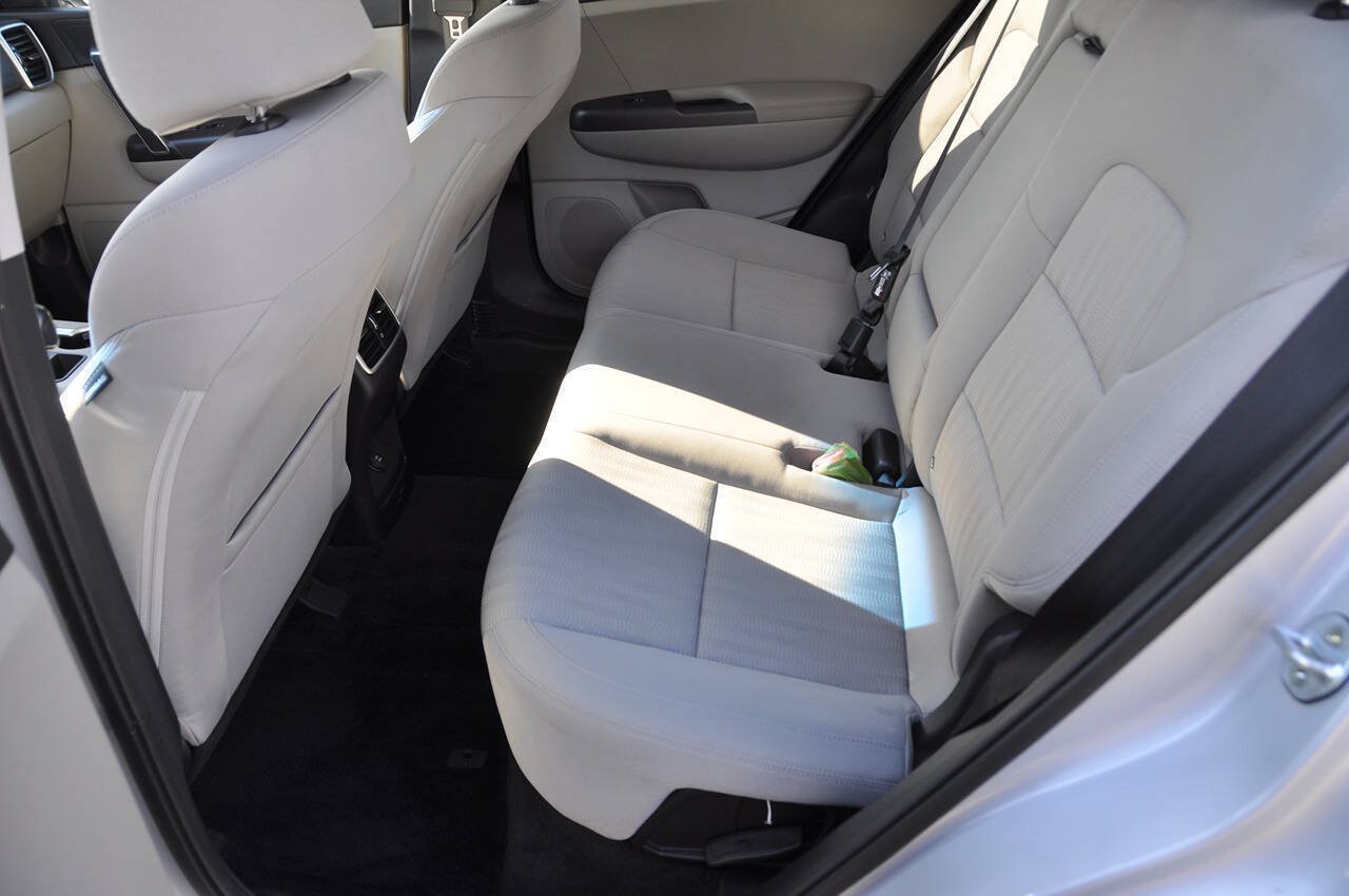 Used 2021 Kia Sportage LX FWD image 21