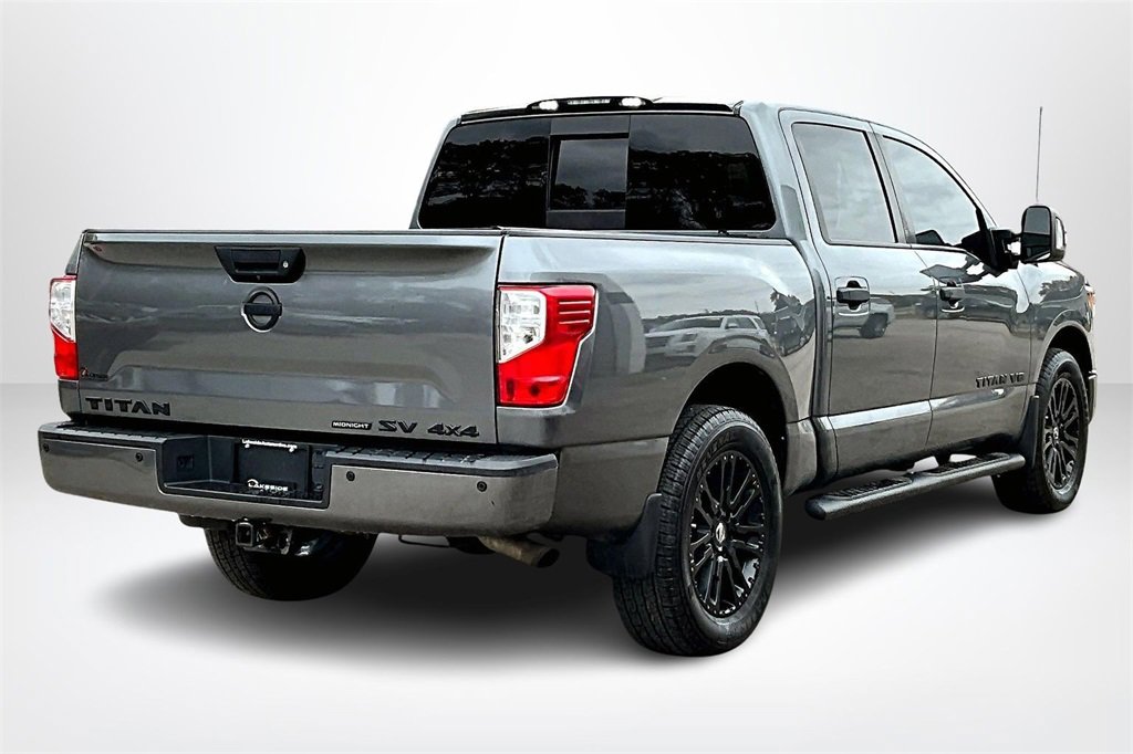 Used 2018 Nissan Titan PRO-4X image 5