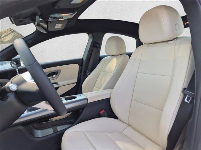 New 2027 Mercedes-Benz CLA 220 image 4
