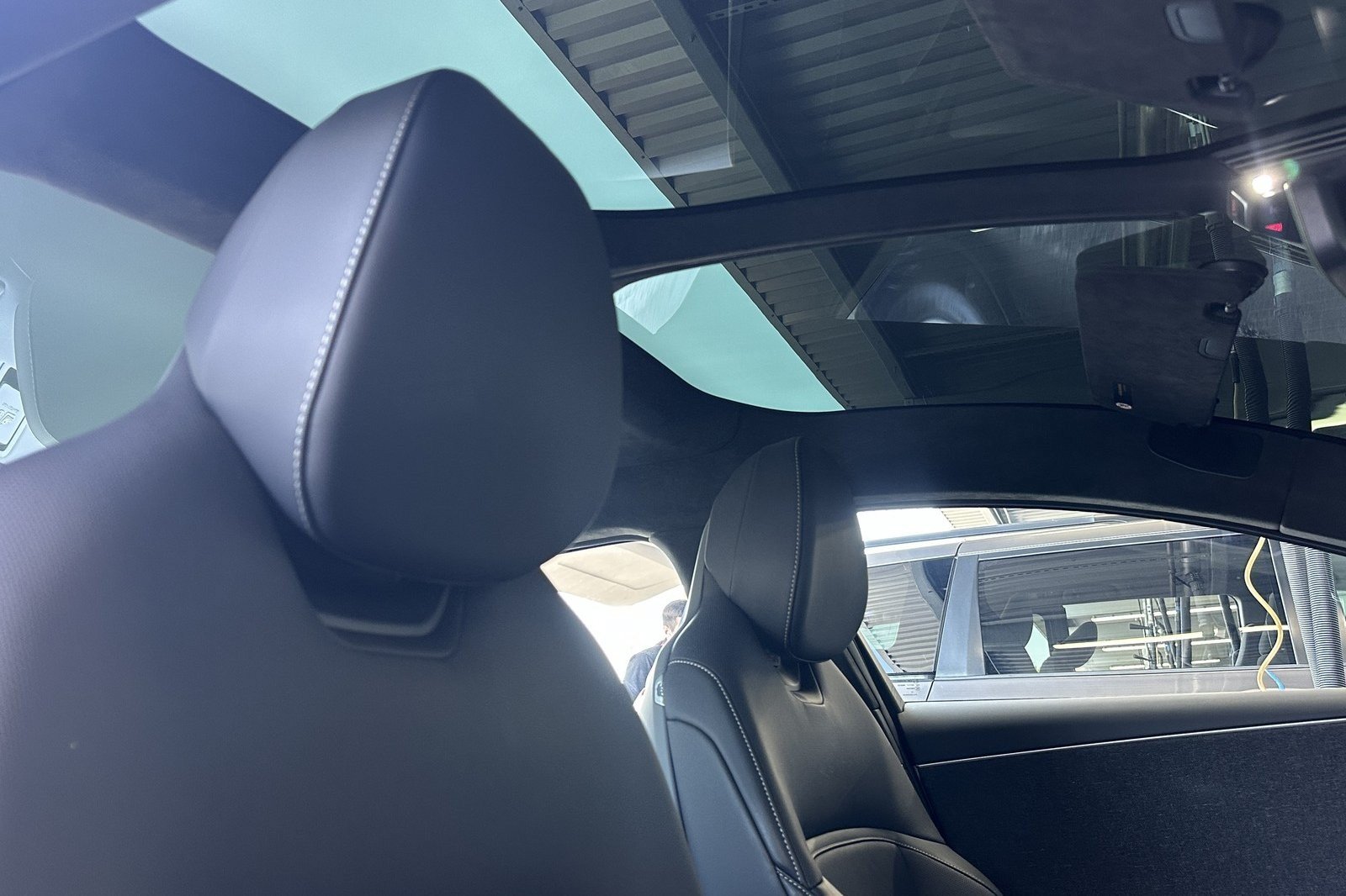 Used 2024 Lucid Air Touring AWD/4WD image 15
