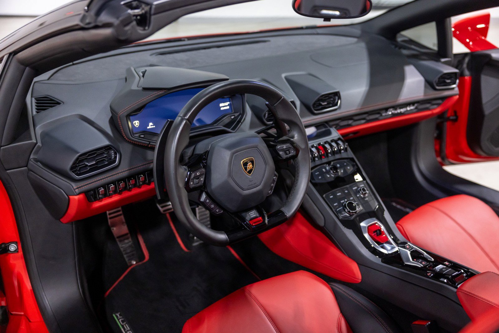 Used 2017 Lamborghini Huracan LP 610-4 image 35