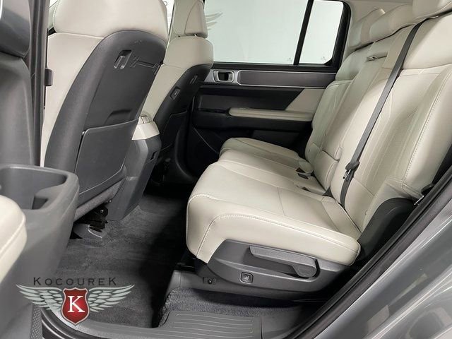 Used 2024 Hyundai Santa Fe SEL image 21