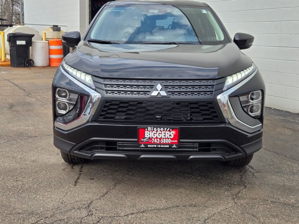 New 2026 Mitsubishi Eclipse Cross LE AWD/4WD image 2