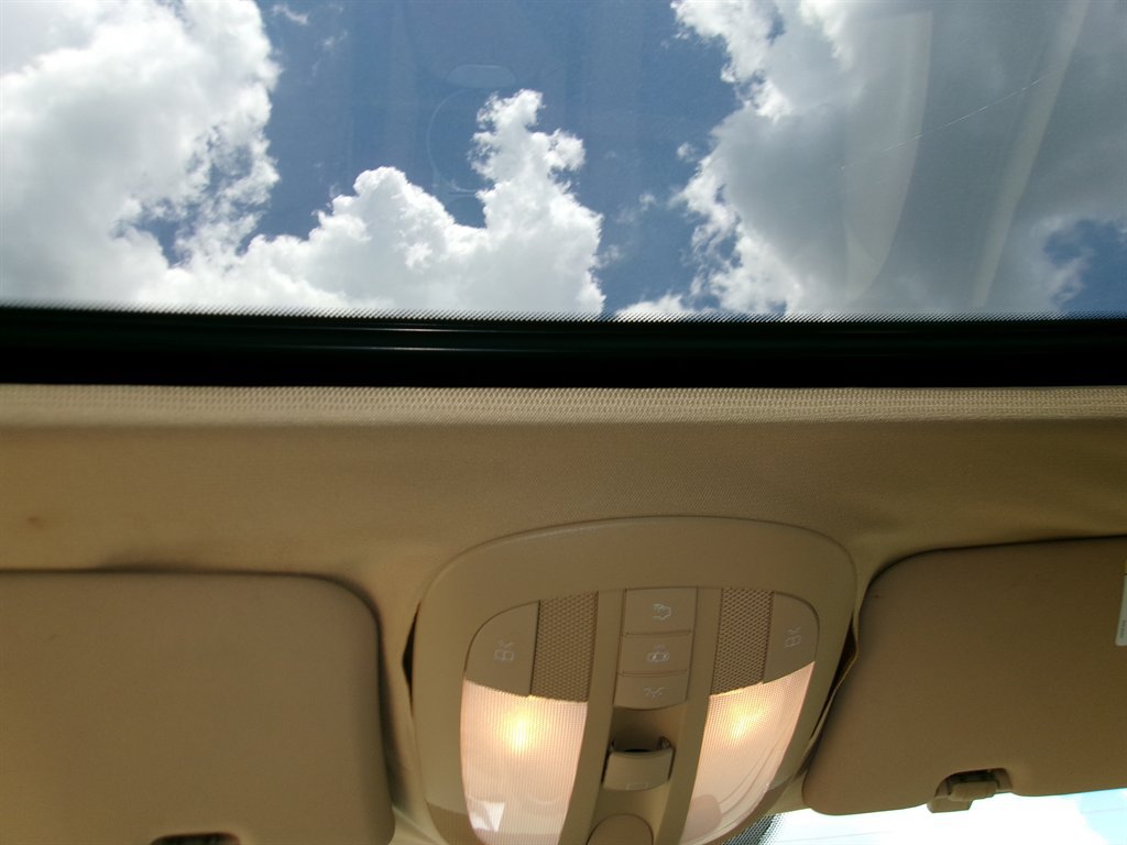 Used 2010 Mercedes-Benz ML 350 4MATIC image 32