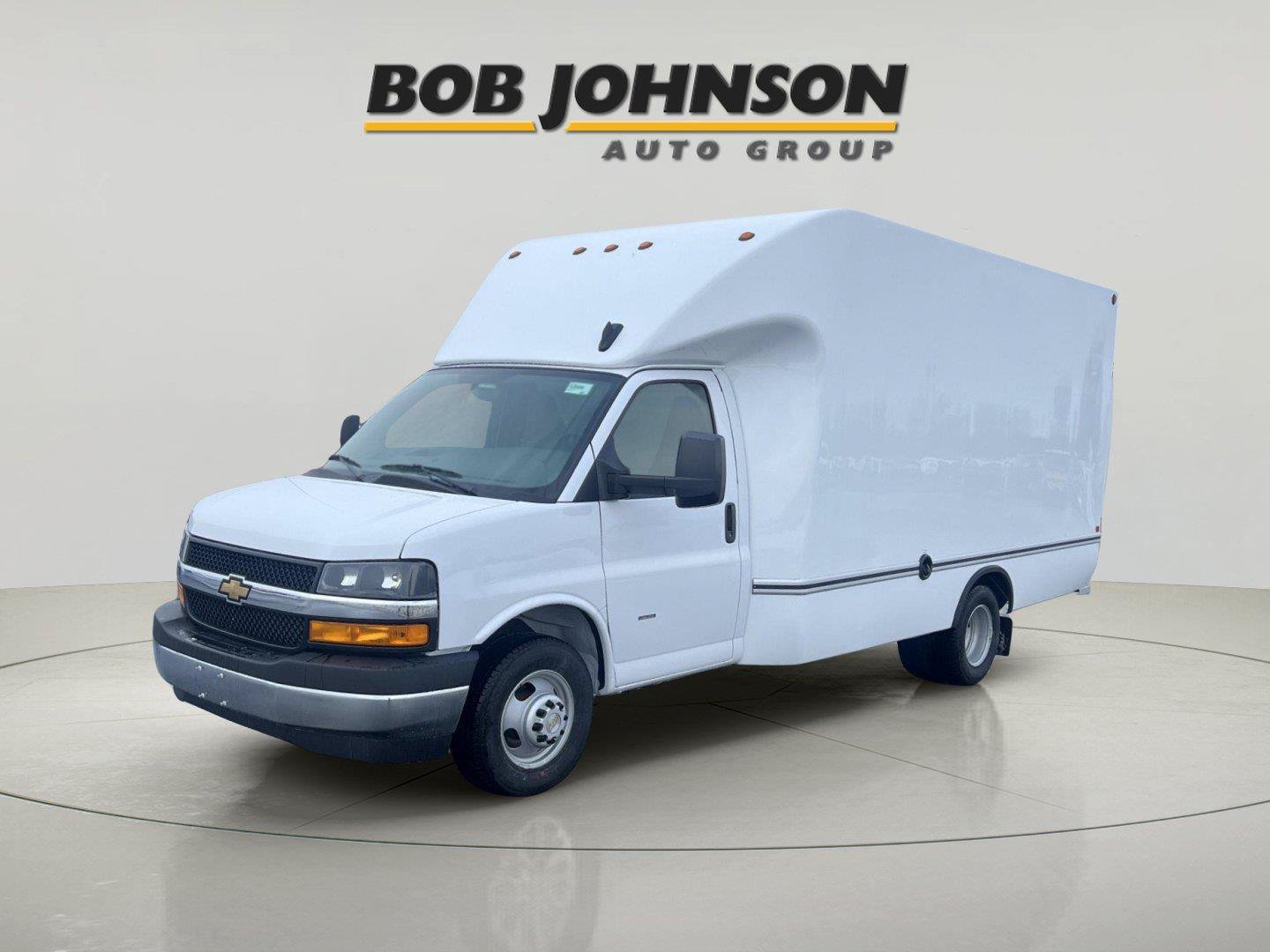 New 2026 Chevrolet Express 3500 w/ Power Convenience Package RWD image 3
