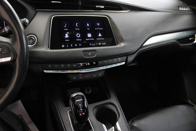 Used 2023 Cadillac XT4 Premium Luxury w/ Cold Weather Package FWD image 17