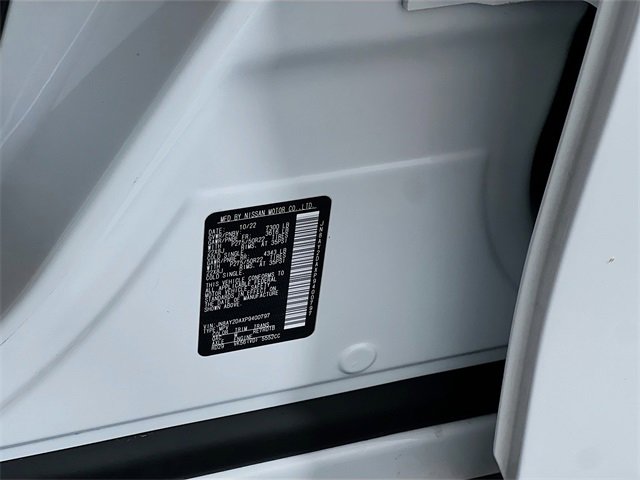 Used 2023 Nissan Armada Platinum w/ Captain's Chairs Package image 28