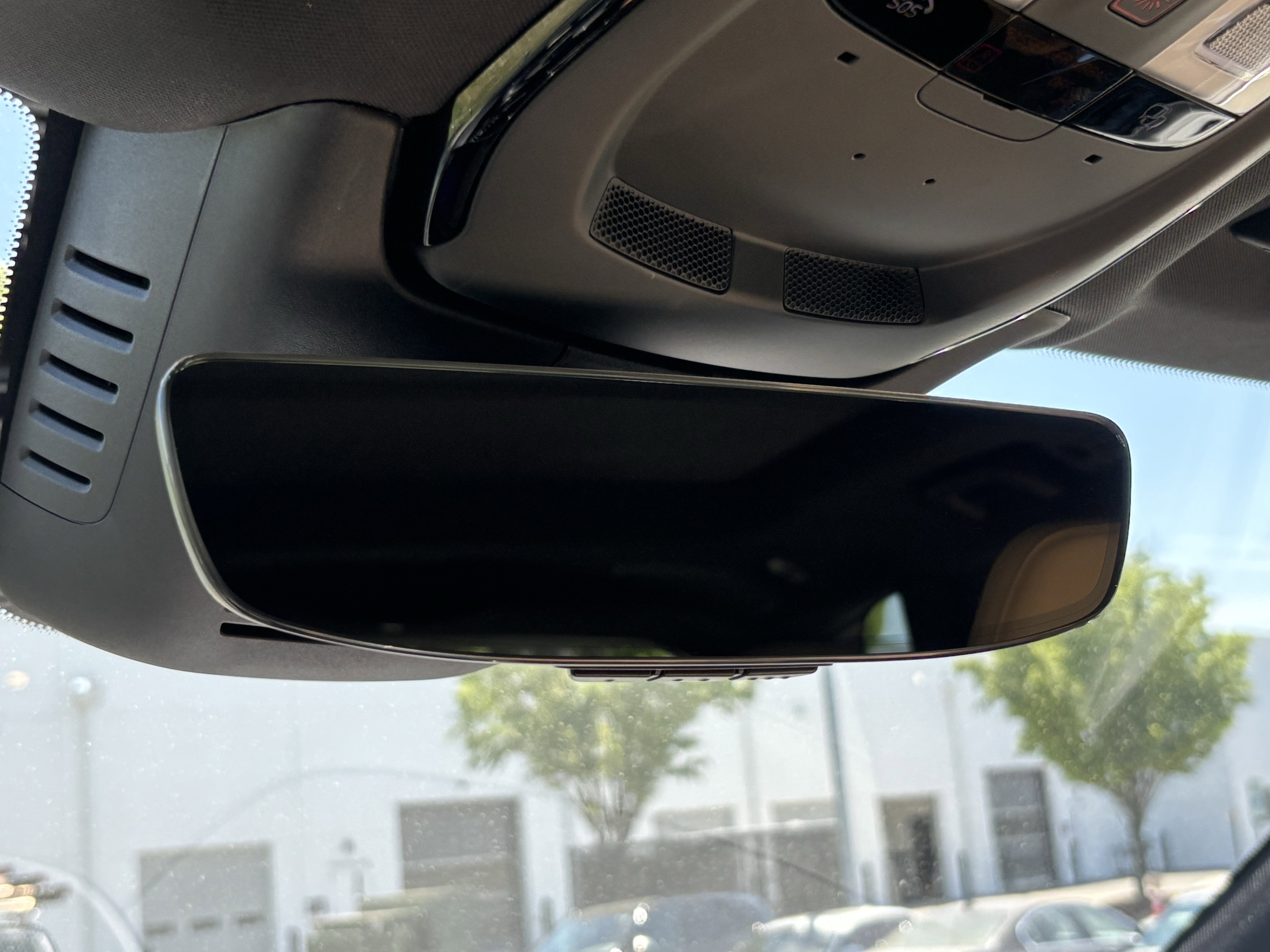 Used 2024 Volvo XC90 B6 Ultimate w/ Protection Package Premier AWD/4WD image 27