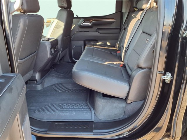 Used 2023 Chevrolet Silverado 1500 LT Trail Boss w/ LT Trail Boss Premium Package image 23