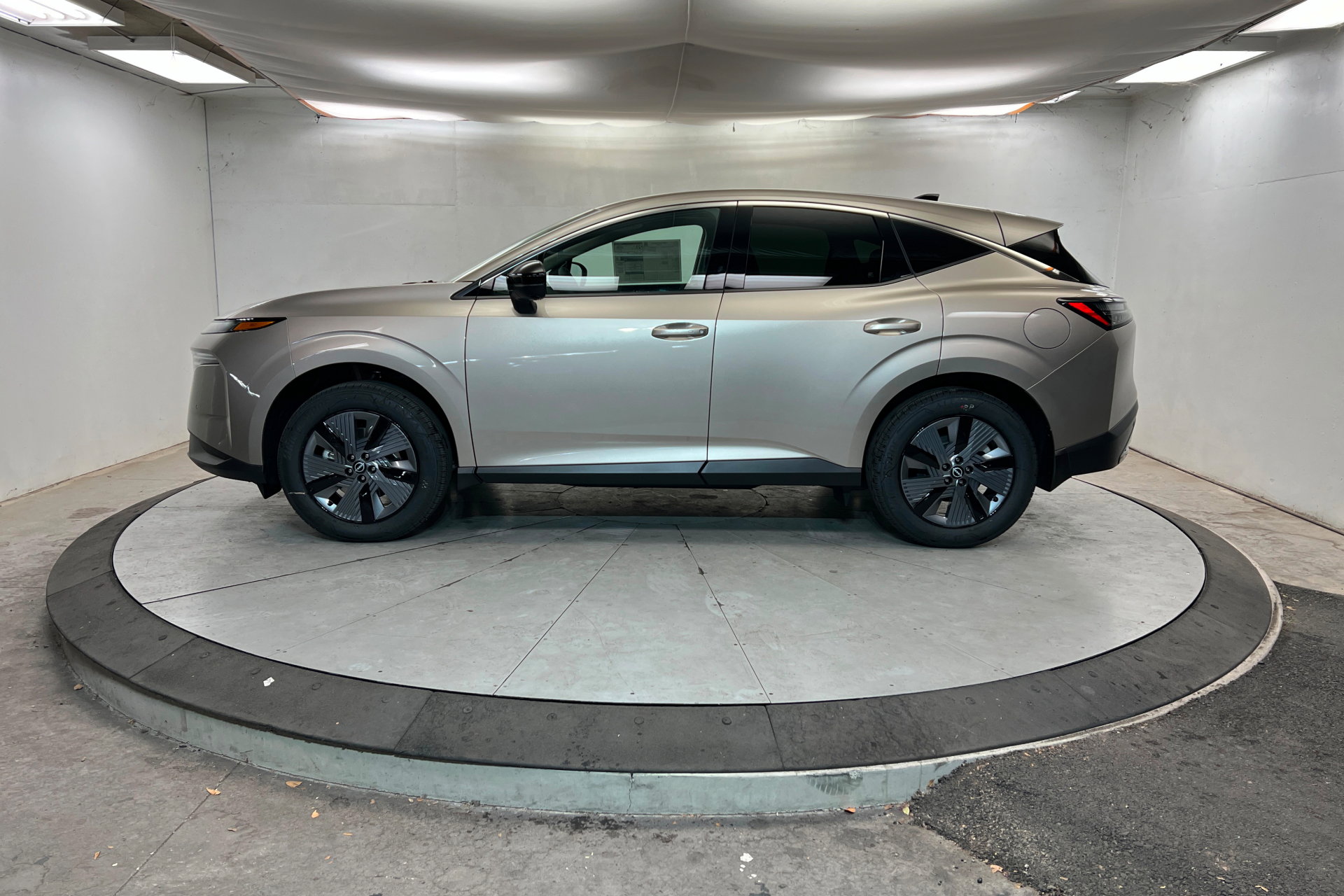New 2026 Nissan Murano SL image 2