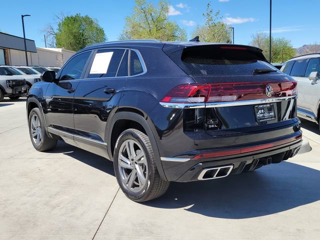 Used 2024 Volkswagen Atlas Cross Sport SEL R-Line image 3