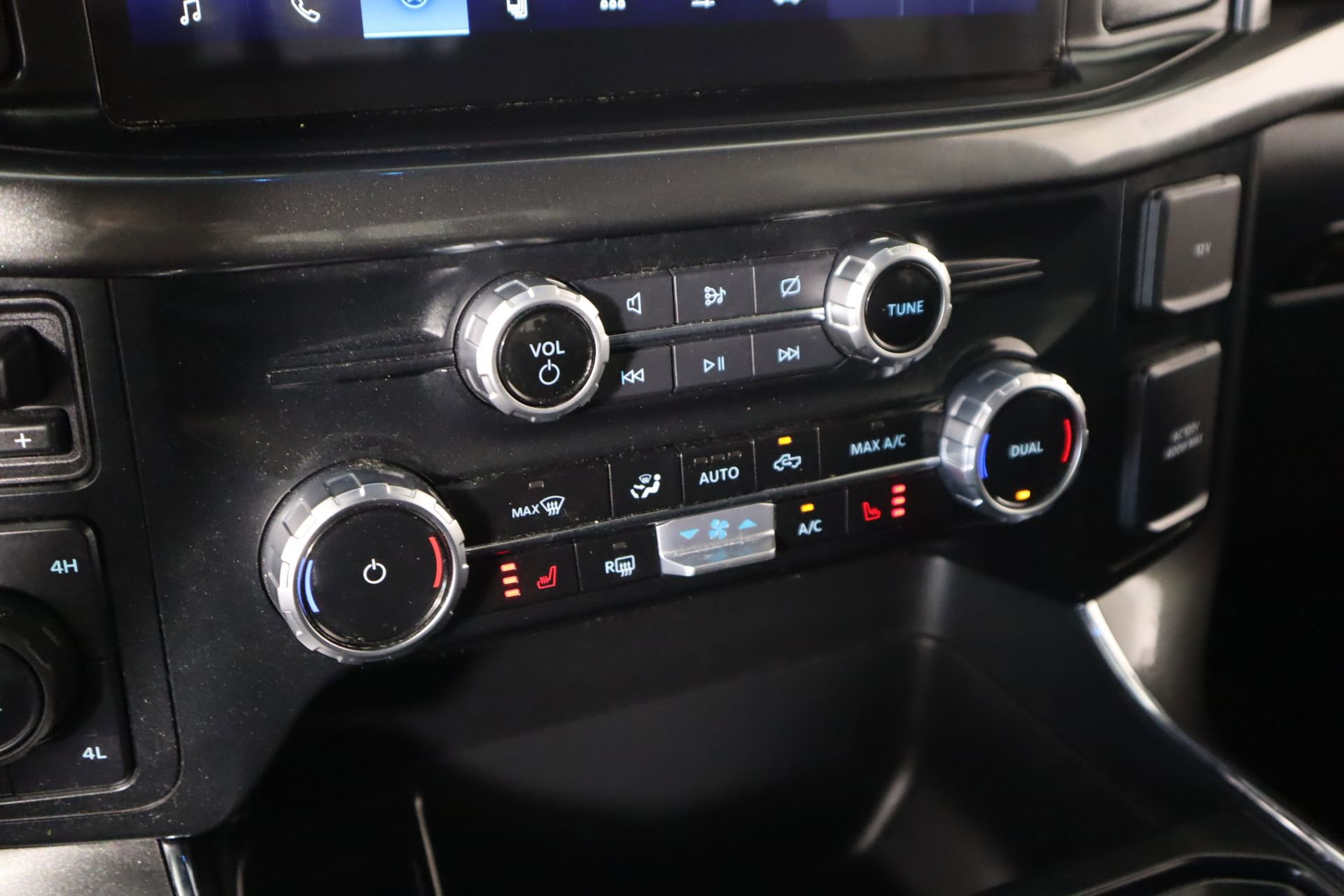 Used 2023 Ford F150 XLT w/ Equipment Group 302A High AWD/4WD image 8