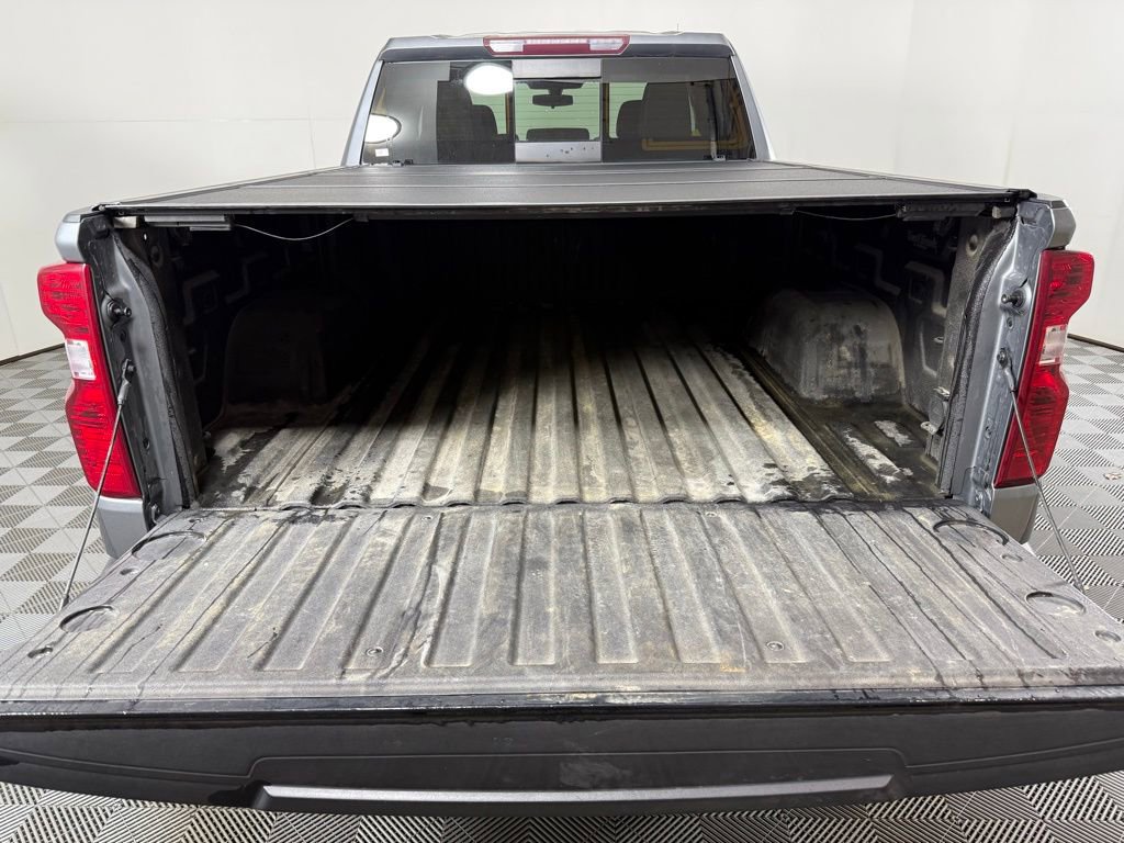 Used 2020 Chevrolet Silverado 1500 LT w/ All-Star Edition AWD/4WD image 11