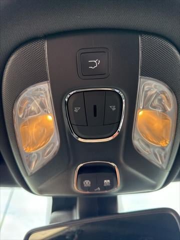New 2026 Jeep Compass Trailhawk w/ Sun, Sound & Navigation Group AWD/4WD image 19