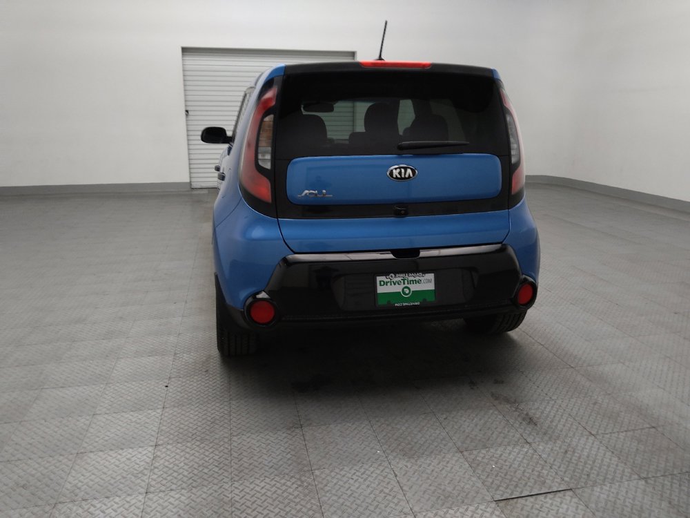 Used 2016 Kia Soul + w/ Designer's Package FWD image 6