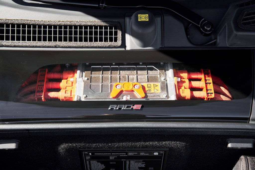 Used 2023 Ferrari SF90 Stradale image 21