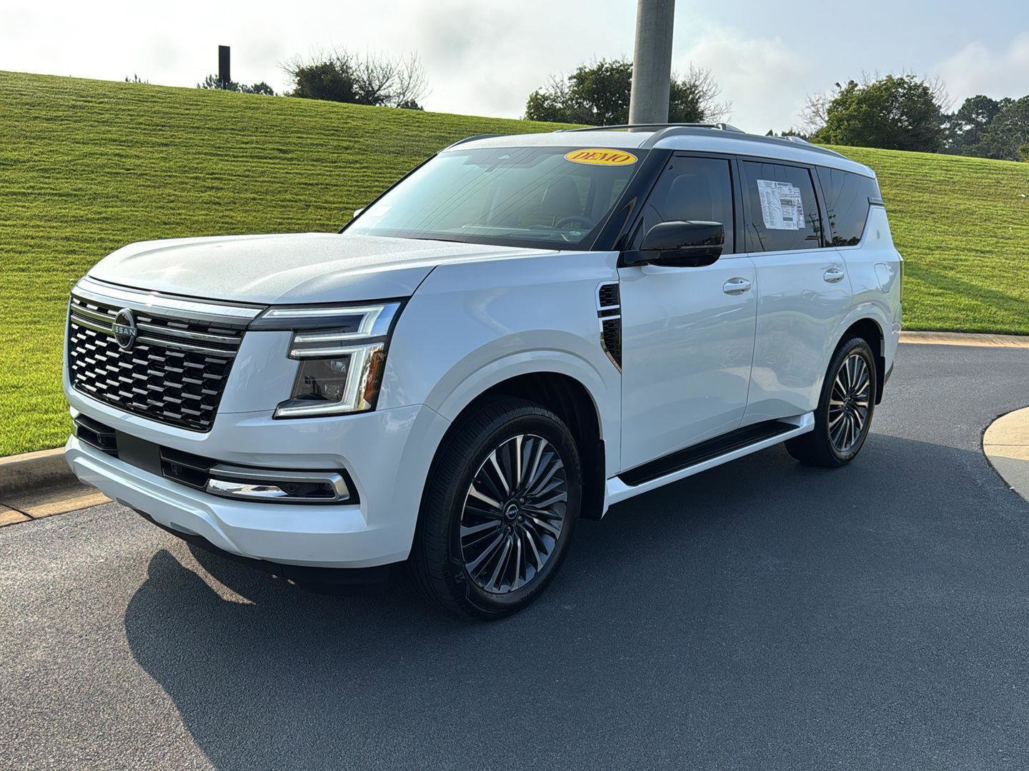 New 2025 Nissan Armada Platinum Reserve