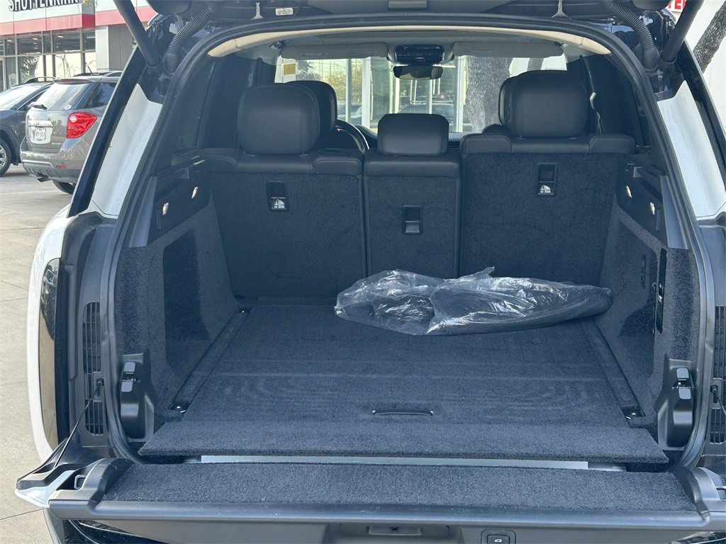 Used 2023 Land Rover Range Rover SE image 14