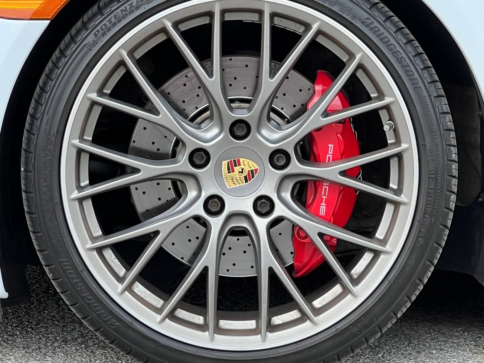 Used 2017 Porsche 911 Carrera 4S AWD/4WD image 15