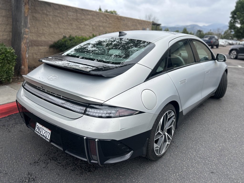 Used 2023 Hyundai Ioniq 6 Limited image 8