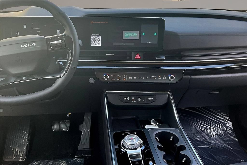 New 2027 Kia Carnival SX Prestige FWD image 6
