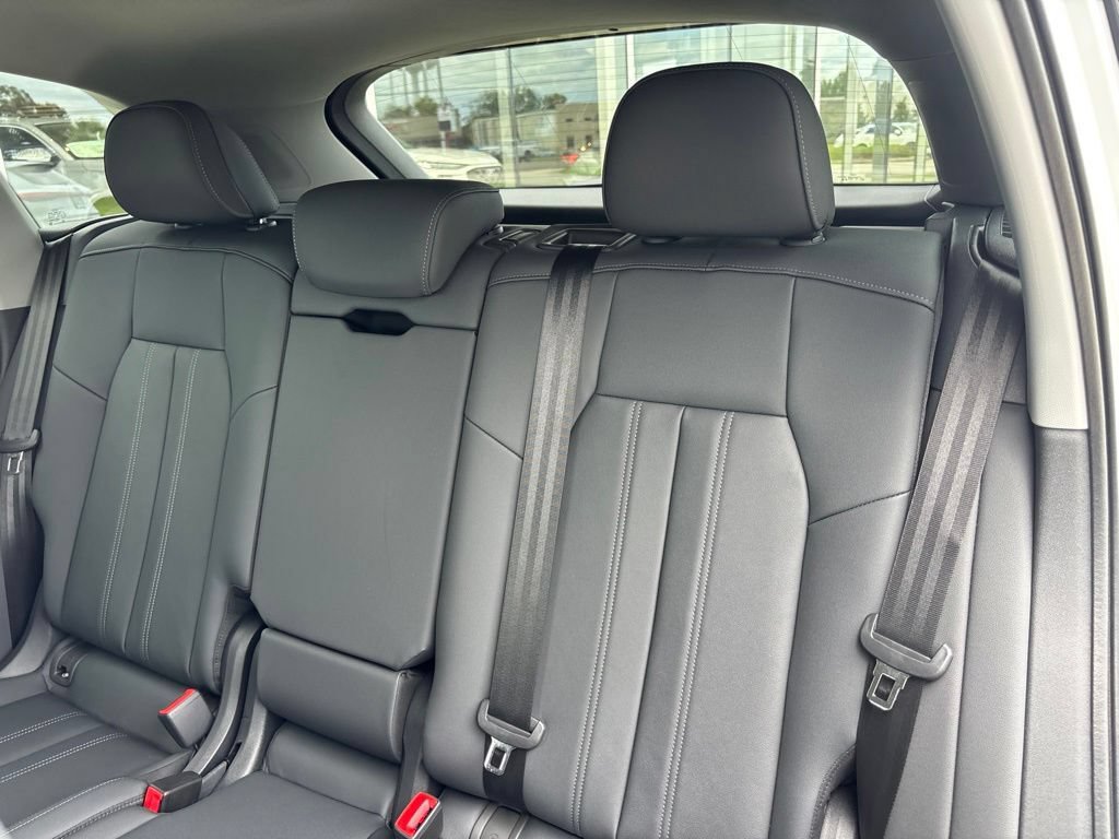 New 2026 Audi Q5 2.0T AWD/4WD image 15