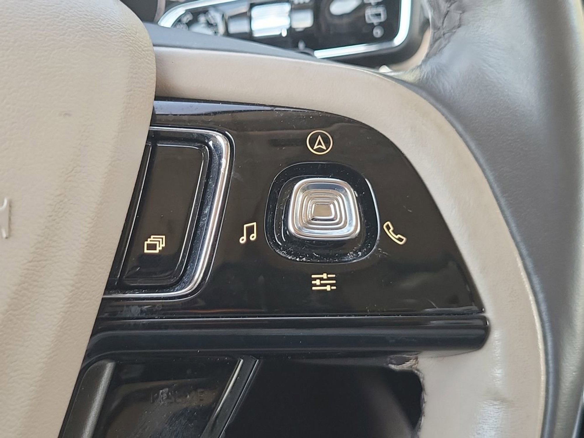 Used 2020 Lincoln Corsair Reserve w/ Elements Package image 27