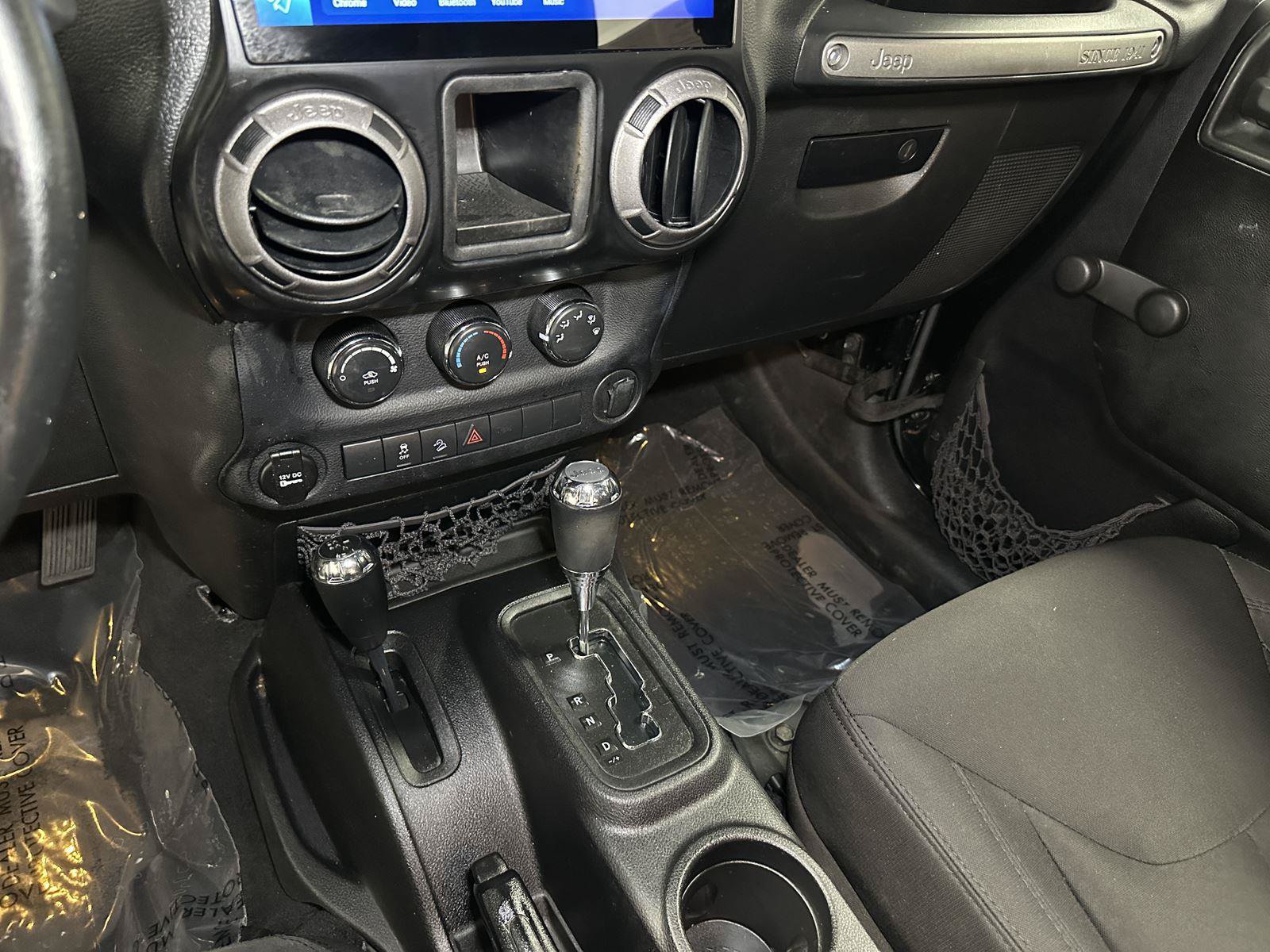 Used 2014 Jeep Wrangler Unlimited Sport w/ Connectivity Group AWD/4WD image 28