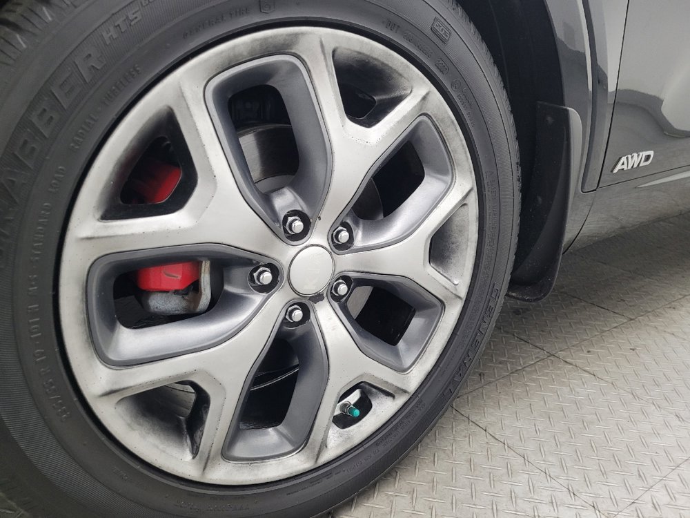 Used 2018 Kia Sorento SX image 31