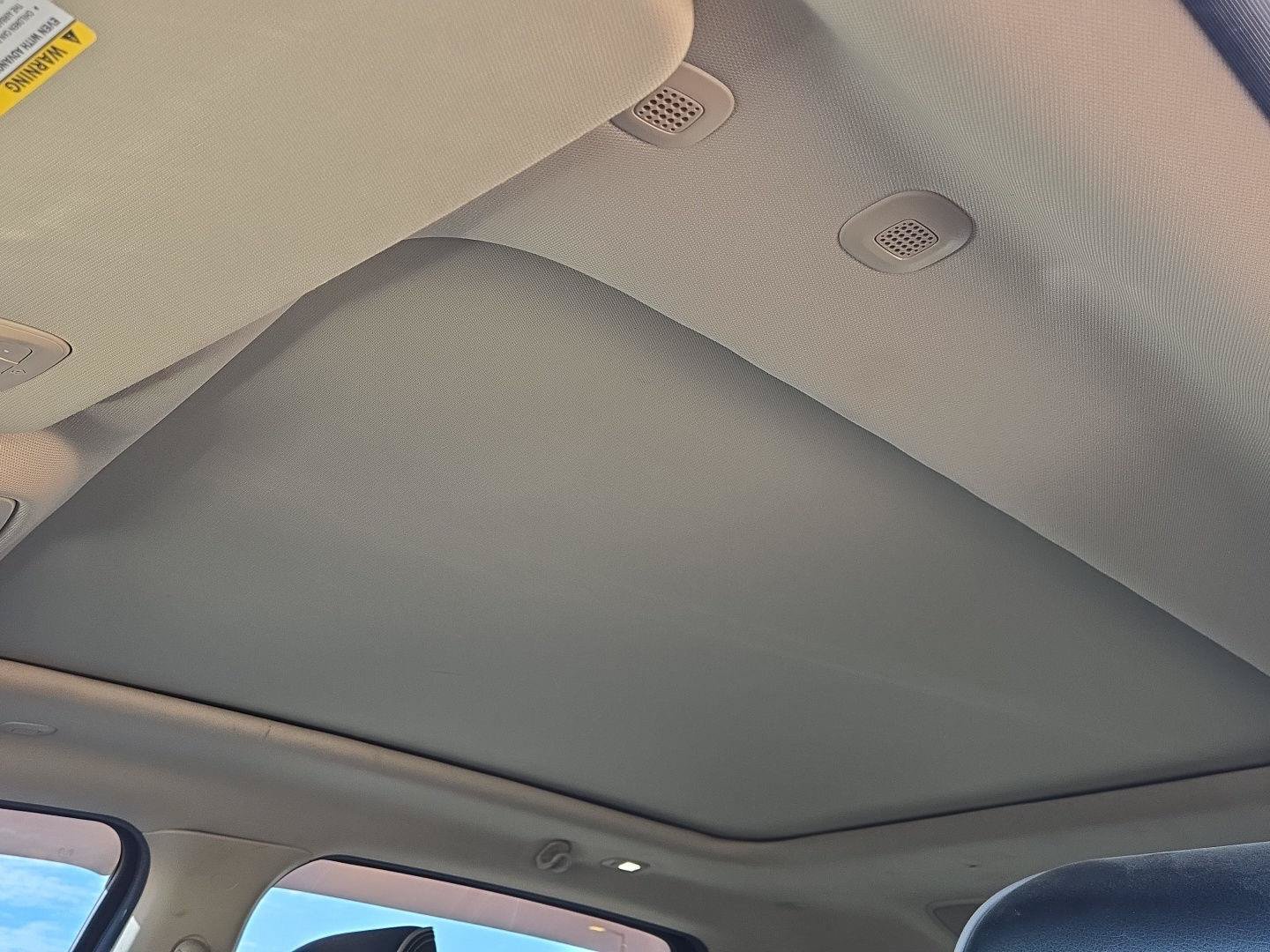 Used 2019 RAM 1500 Laramie AWD/4WD image 16