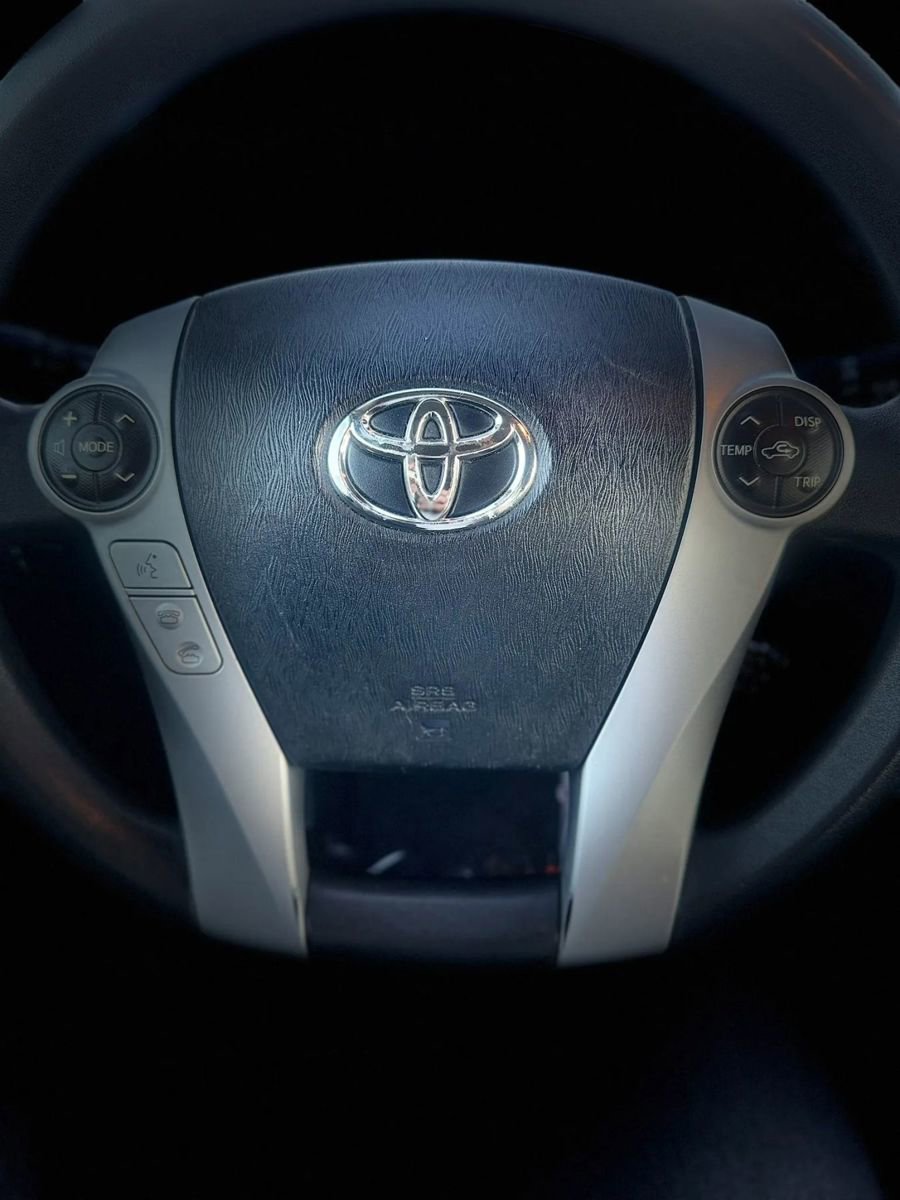 Used 2012 Toyota Prius Three FWD image 34