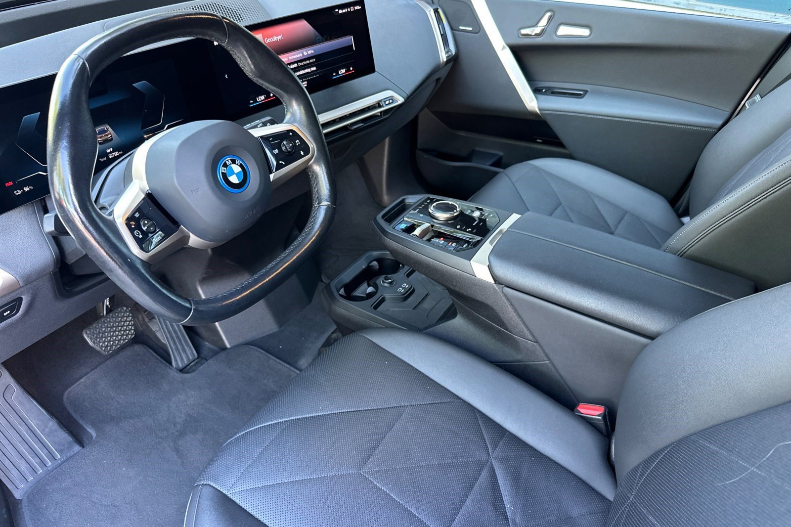 Certified 2023 BMW iX xDrive50 w/ Sport Package image 11