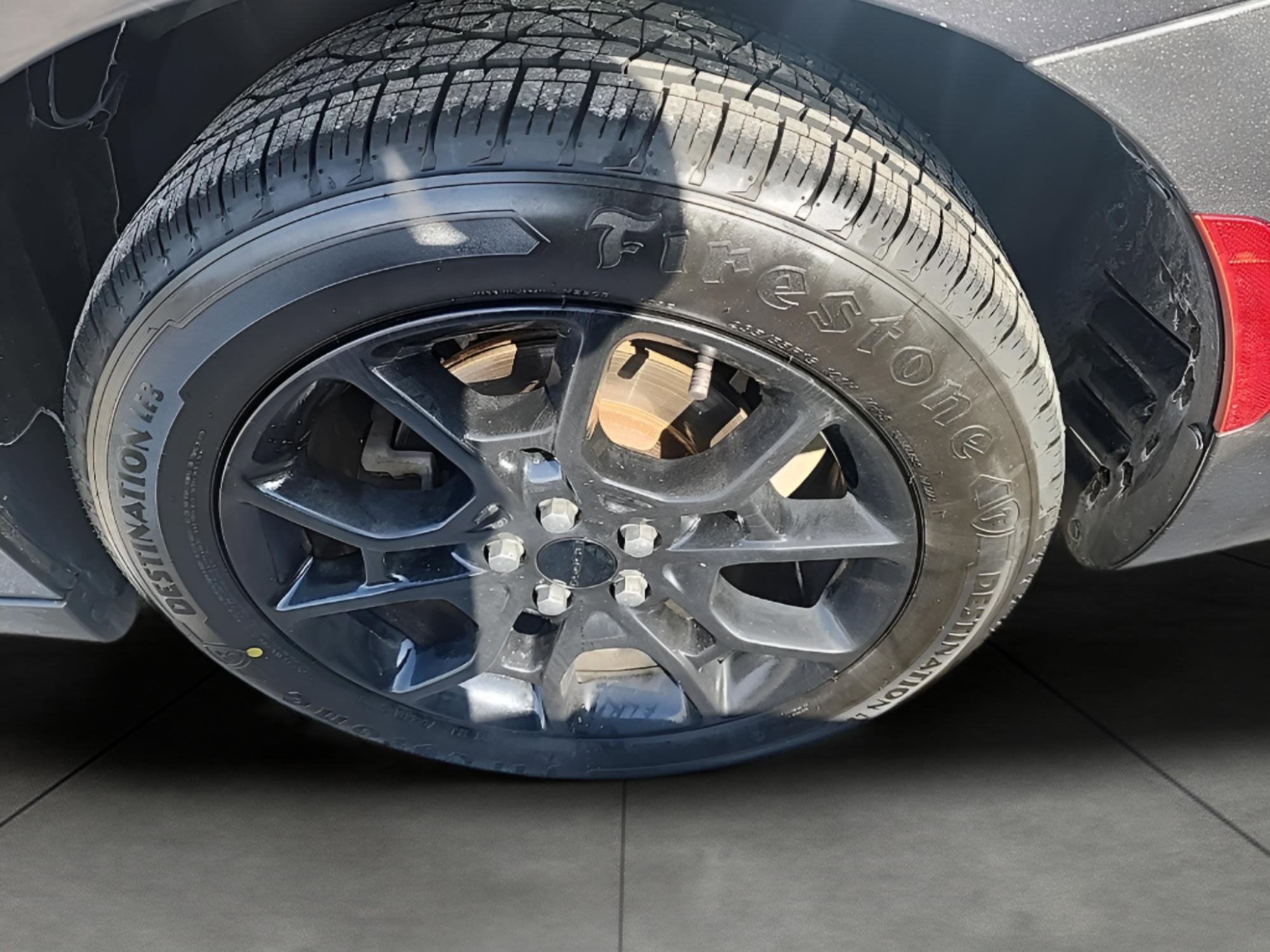 Used 2017 Dodge Charger SXT image 7