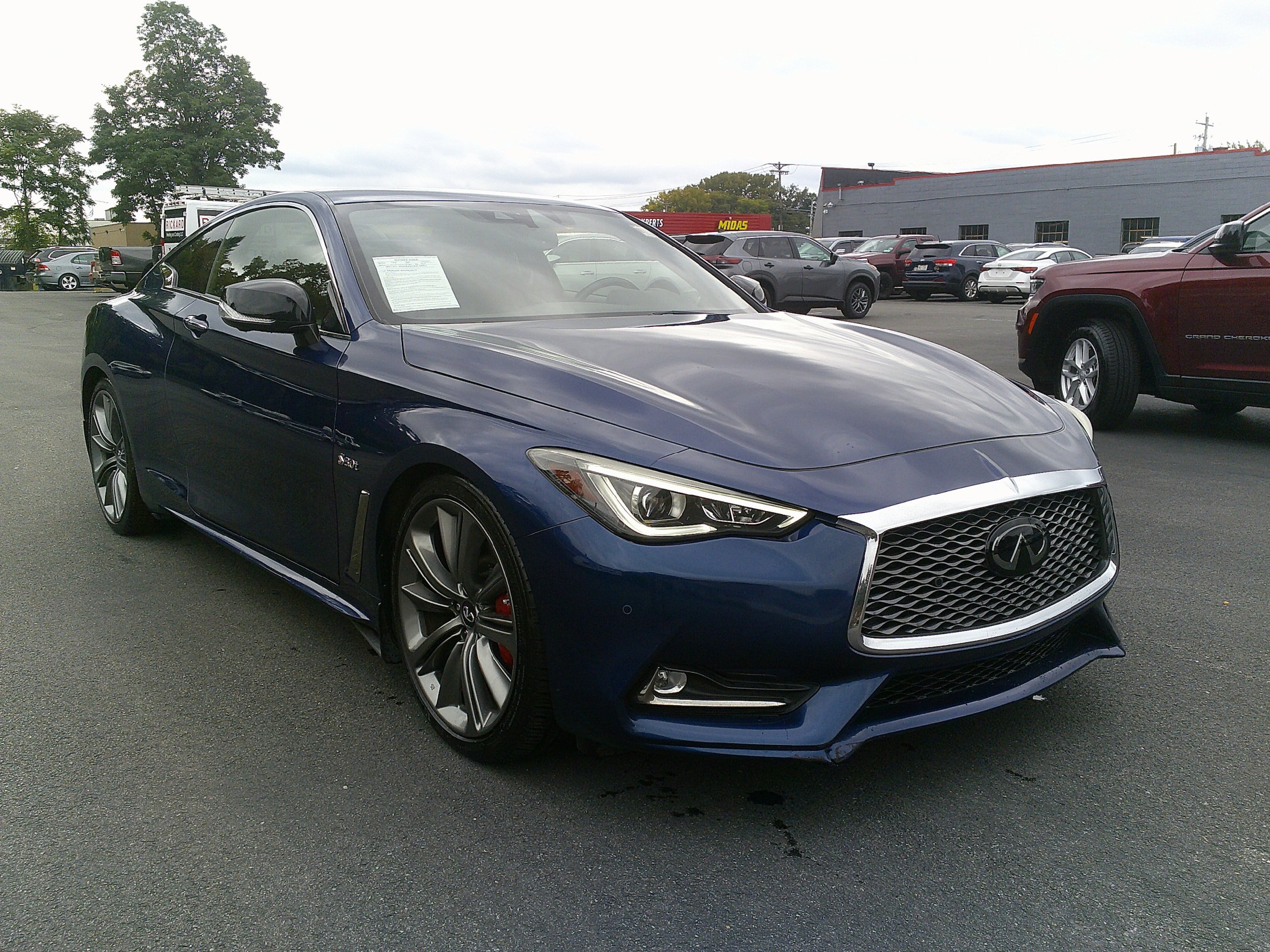 Used 2020 INFINITI Q60 Red Sport 400 w/ Proactive Package RWD image 7